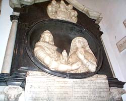 Bust of William Hewyt and his wife Elizabeth